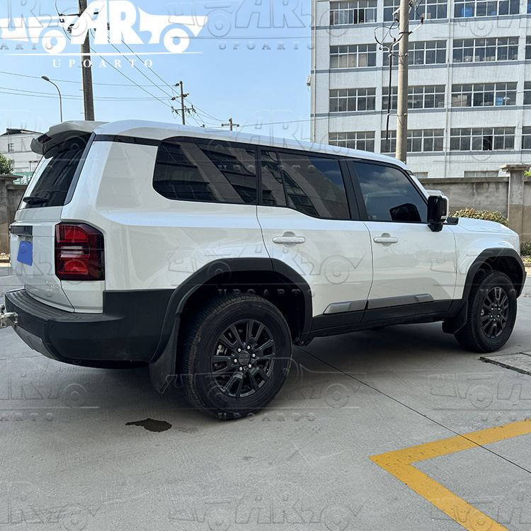 2024 Toyota Land Cruiser Prado J250 Side Door Trim Strip 2024 Toyota Land Cruiser Prado J250 Side Door Trim Strip