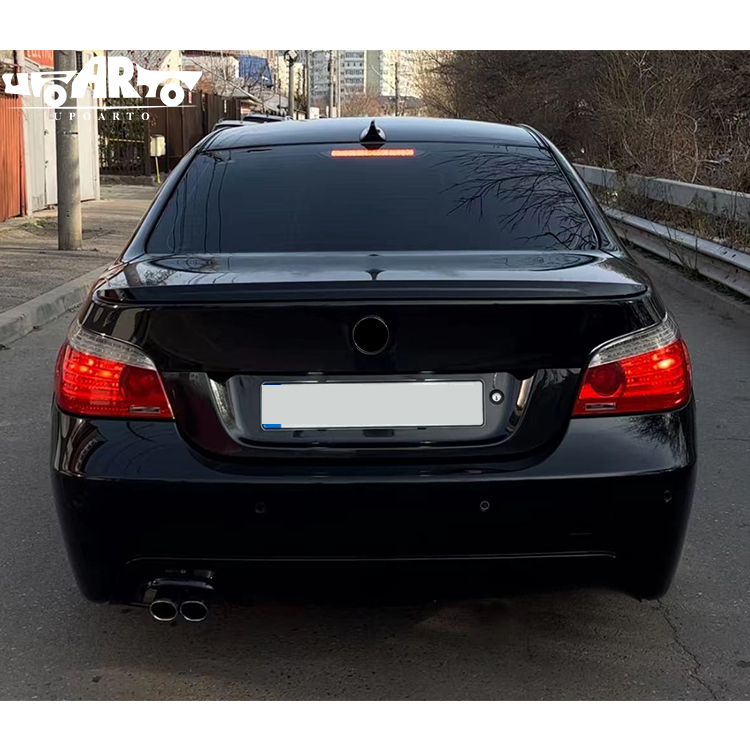 04 - 10 E60 M5 Trunk Tail Spoiler 04 - 10 E60 M5 Trunk Tail Spoiler