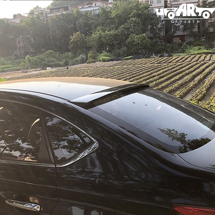 Sylphy back top spoiler Sylphy back top spoiler