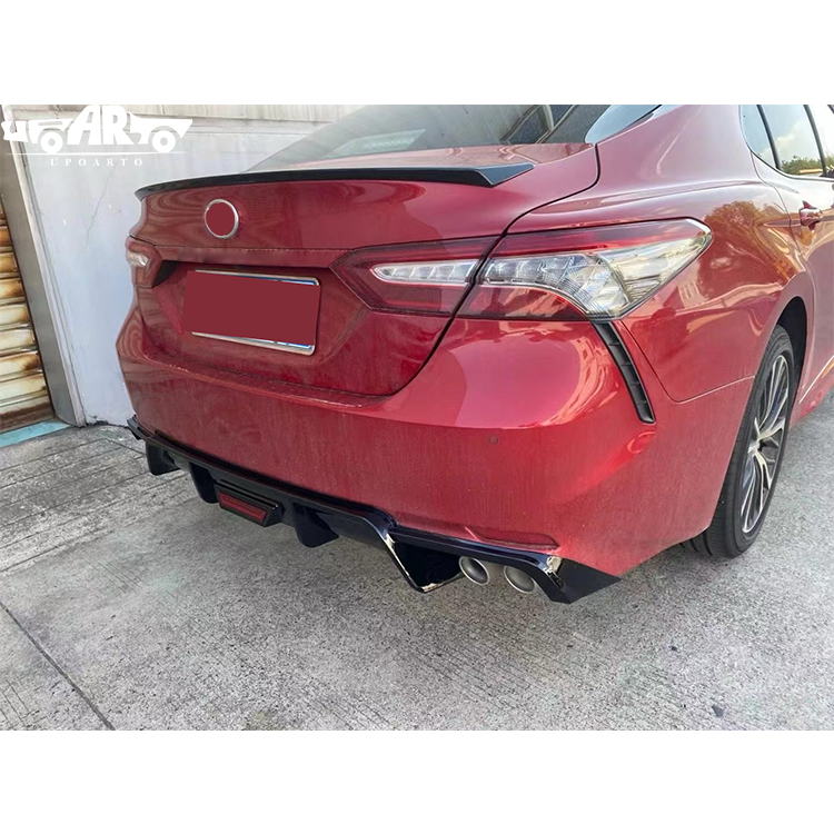 HAOSHENG Toyota Camry Style 1 Rear Lip With Lamp 2018-2023