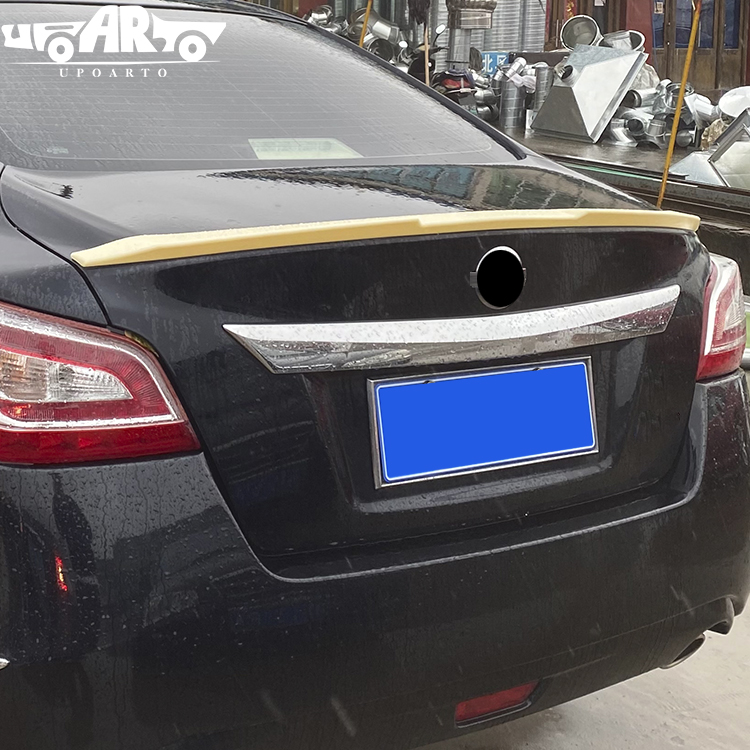 teana trunk spoiler