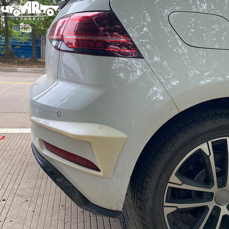 VW Golf 7.5 R-Line Plastic Rear Fog Light Frame