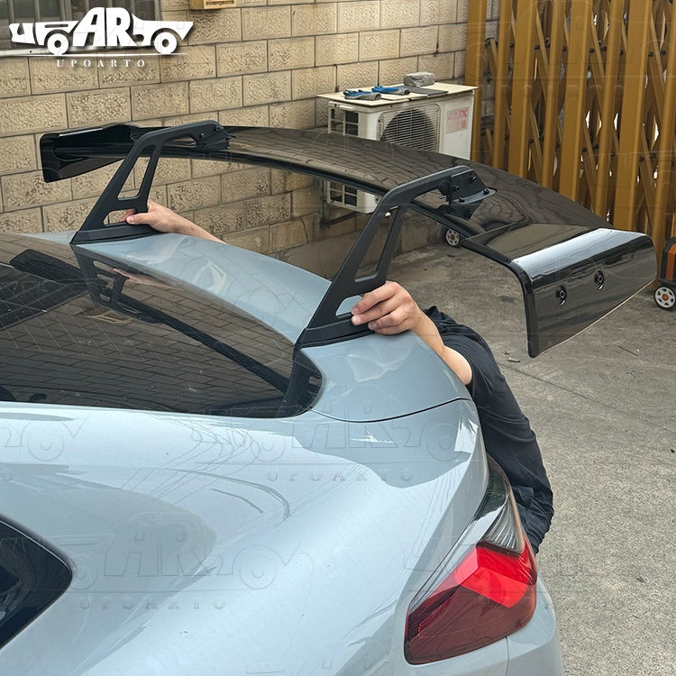 Sedan 18th Gen Universal Boot Spoiler Sedan 18th Gen Universal Boot Spoiler