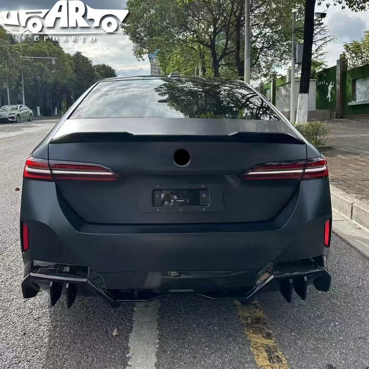MP AERO Style Plastic Rear Lip Diffuser Rear Side Splitter BMW 5 Series G60 2024+