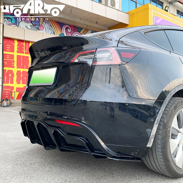 Tesla Model Y Rear Lip Diffuser 2019-2022