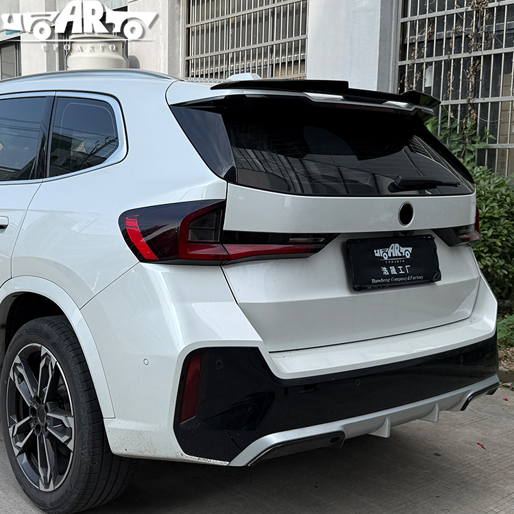22+ BMW U11 Rear Roof Spoiler 22+ BMW U11 Rear Roof Spoiler