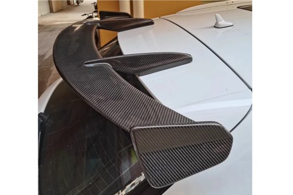 VF 3 GT STYLE SPOILER.jpg