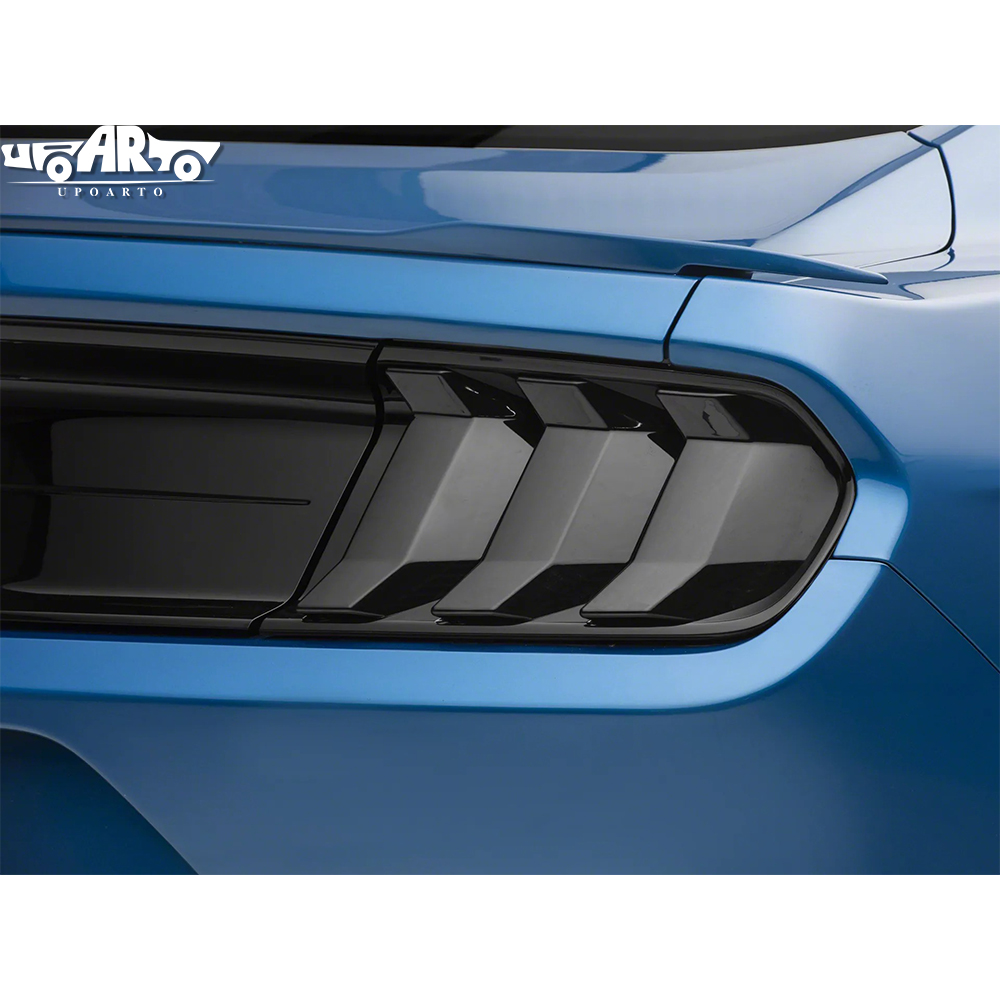 mustang cover tail light 18-23