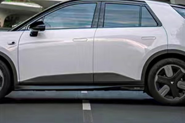 NIO Firefly Side Skirts.jpg